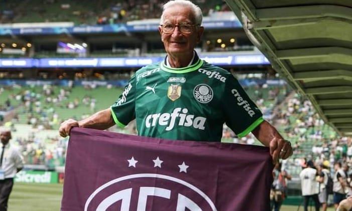 Na partida do Domingo 25/02, o ídolo afeano Dudu demonstrou todo o carinho pela Ferroviária!