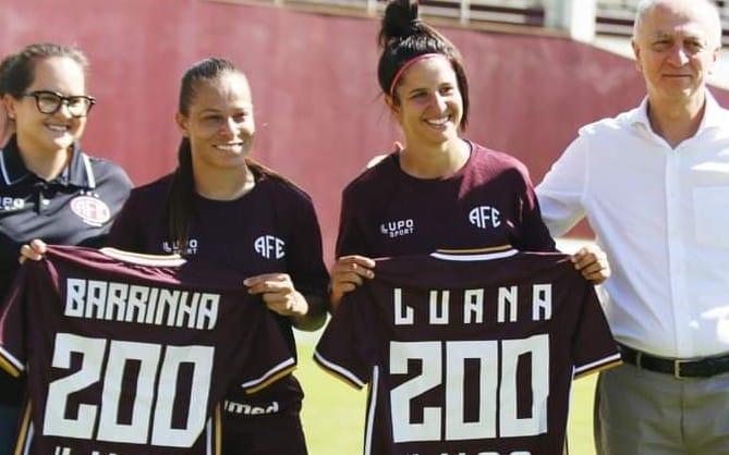Luana e Barrinha alcançaram a marca de 200 jogos com a Ferroviária.