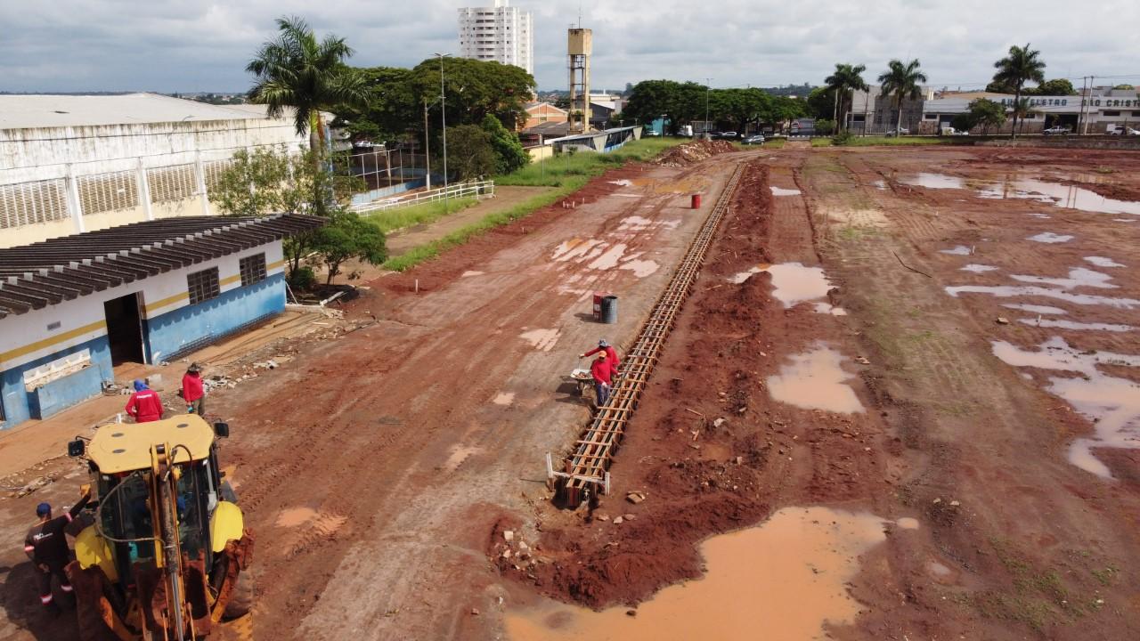 Remodelação na Pista de Atletismo de Araraquara está na fase de drenagem