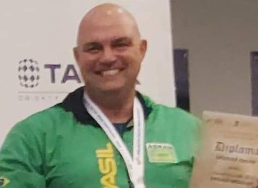 Batista Haddad sobe ao pódio de Mundial Master 2023 na Polônia!