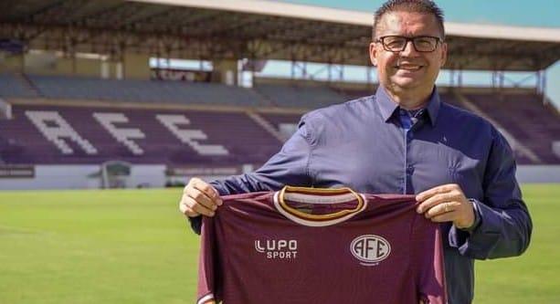 JÚNIOR CHÁVARE É O NOVO DIRETOR EXECUTIVO DE FUTEBOL DA FERROVIÁRIA!
