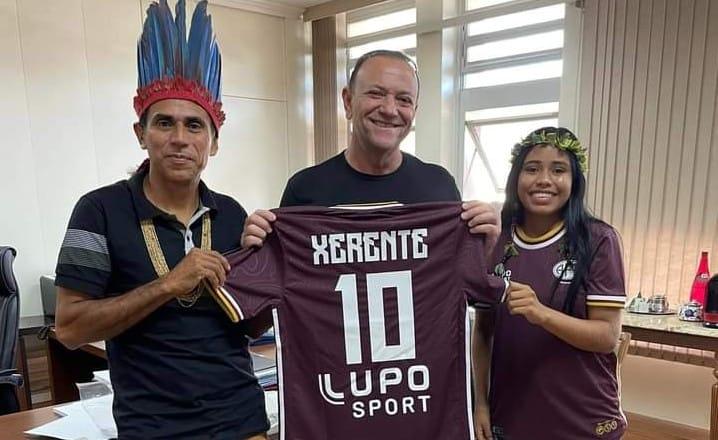 Ferroviária contrata a primeira índigena profissional no futebol feminino:Ivanete Xerente!