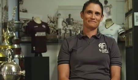 Além das Quatro Linhas com Andréia Rosa!