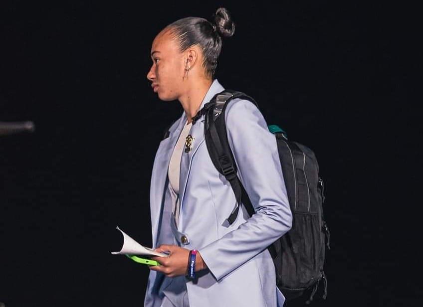 Aline Gomes e Ariane (Nani)já embarcaram com a delegação da Seleção Brasileira !