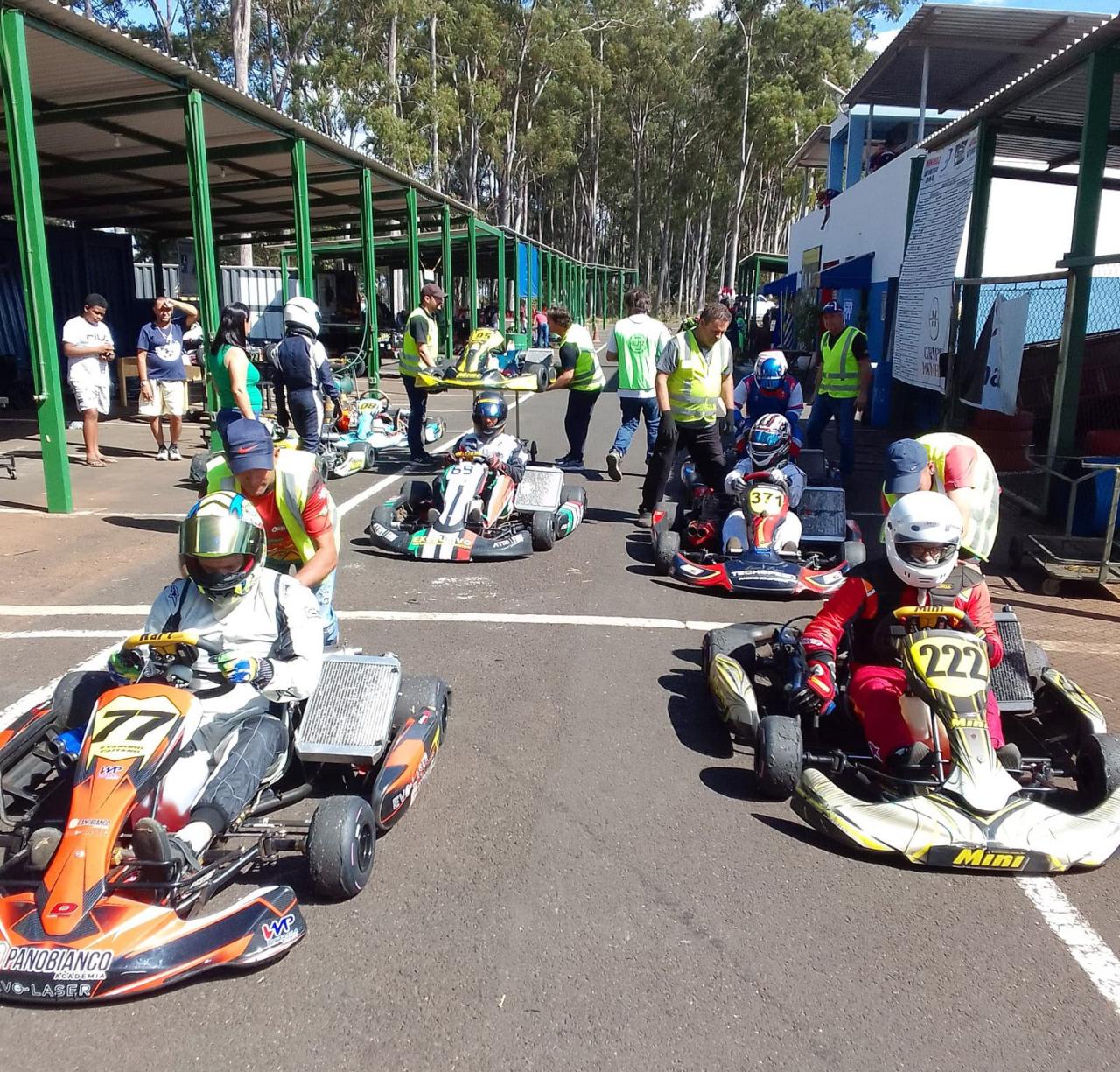 Loukos do Asfalto foi show  no Kartódromo do Pinheirinho em Araraquara!