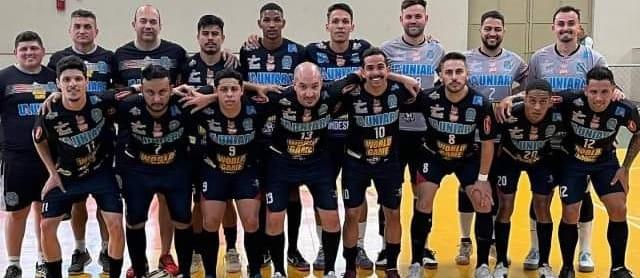 Uniara Futsal/Fundesport Araraquara estréia com vitória nos Regionais 2023!