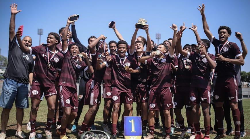 ARARAQUARA É CAMPEÃ DOS JOGOS ABERTOS NO MASCULINO DEPOIS DE 24 ANOS!