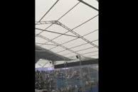 Tempestade derruba teto de arquibancadas no Autódromo de Interlagos no GP de São Paulo de F-1!