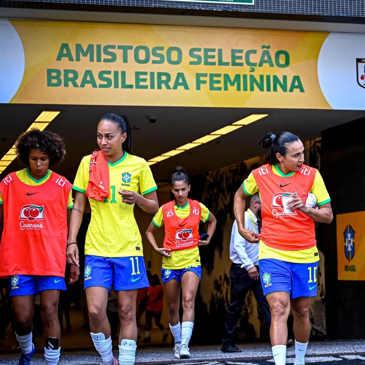 A Seleção Brasileira venceu o Japão por 4 a 3, no período de amistosos internacionais no Brasil!
