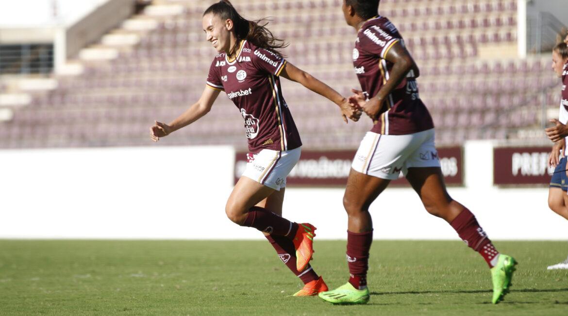 CAMILA RENOVA COM AS GUERREIRAS GRENÁS!