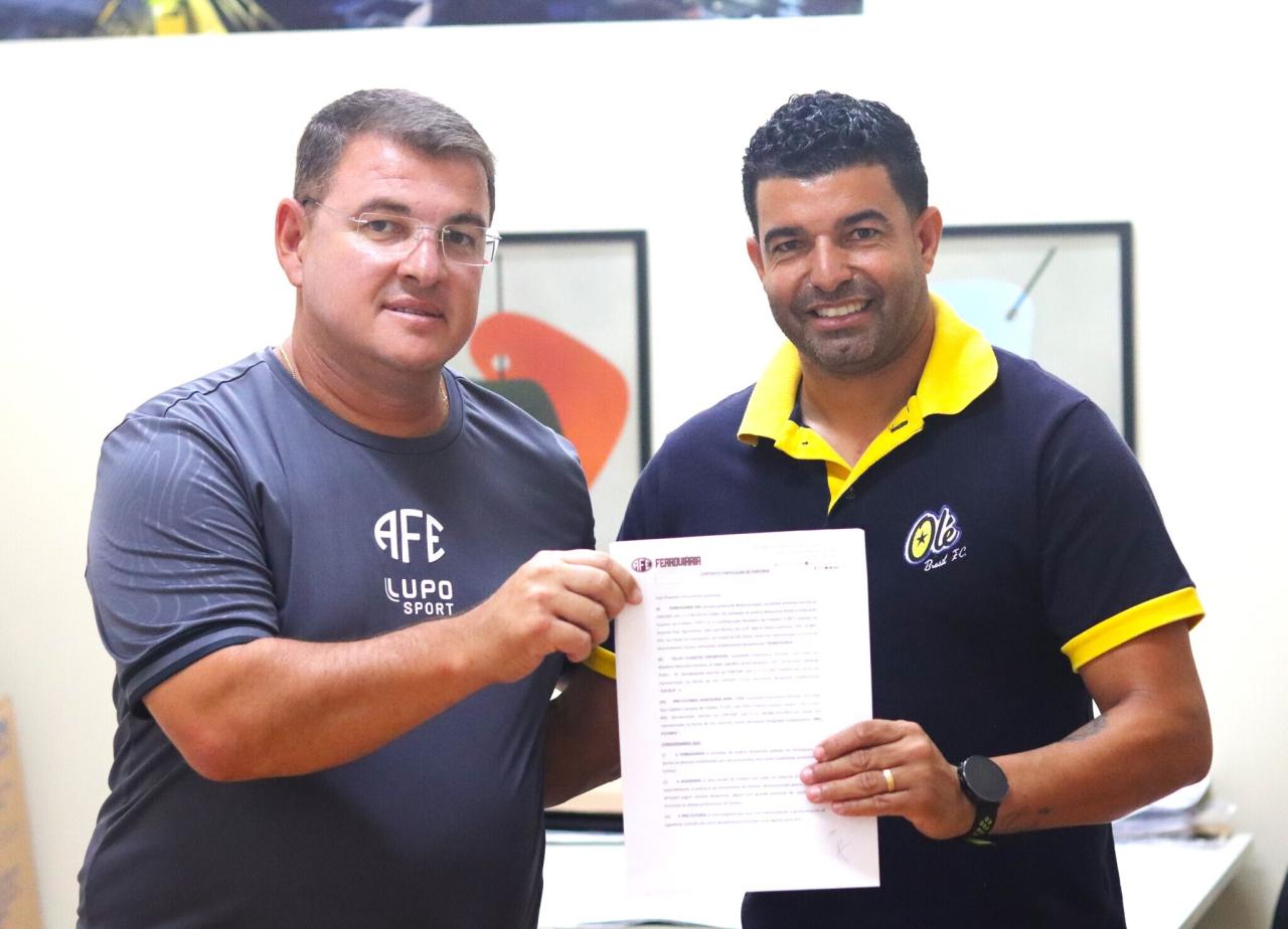 Ferroviária e Olé Brasil assinam parceria e criam centro de captação de atletas em Ribeirão Preto!