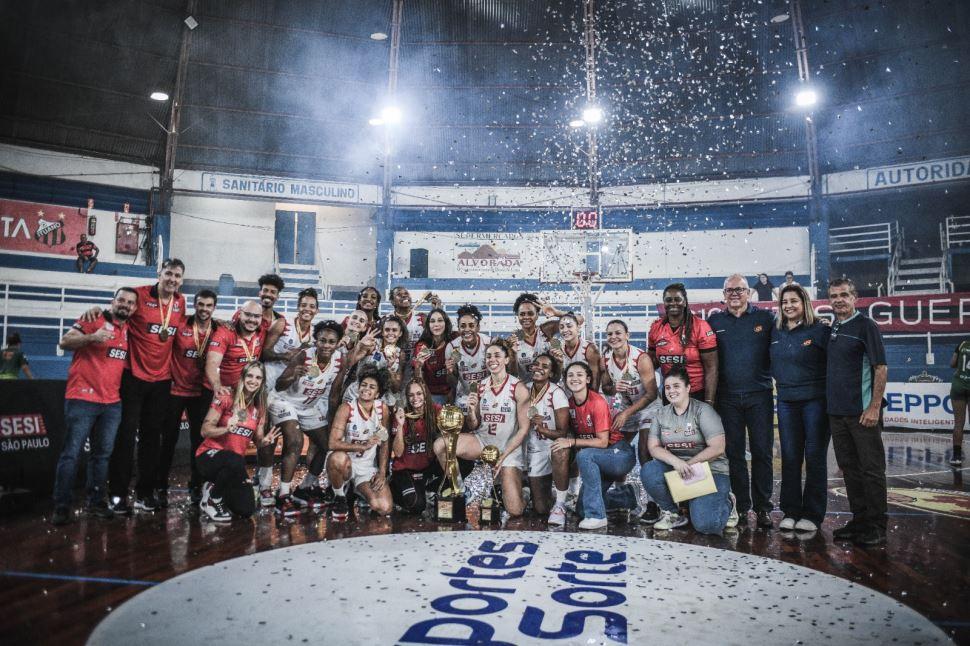 SESI ARARAQUARA BASQUETE É TRICAMPEÃO DO CAMPEONATO PAULISTA DE BASQUETE FEMININO DE 2023!
