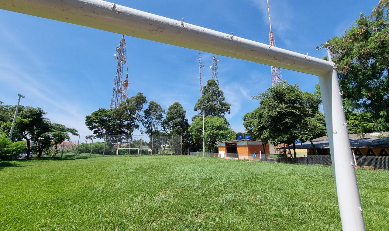 Prefeitura de Araraquara conclui remodelação em área de esportiva na Vila Xavier!
