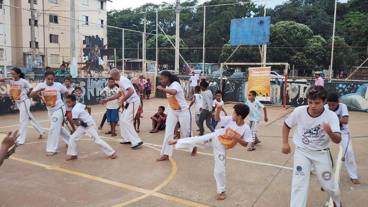Projeto Capoeira Itinerante leva inclusão para a poupulação de Araraquara!