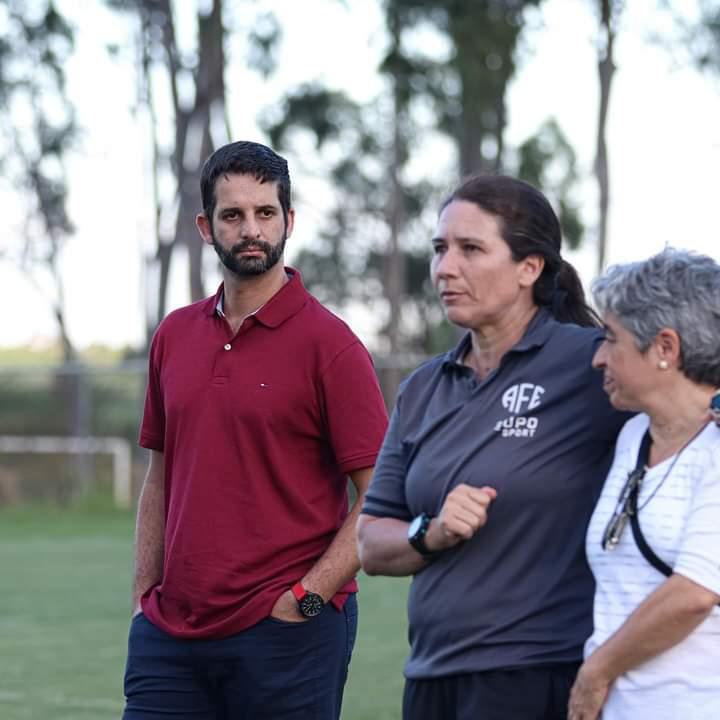 A psicóloga Luciana e o preparador de goleiras Edson, da Seleção Brasileira de Futebol visitam Araraquara!