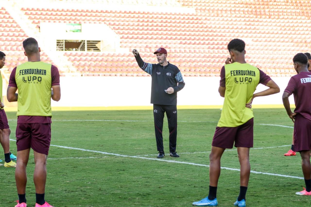 Ferroviária se reapresenta para o duelo contra a Aparecidense!