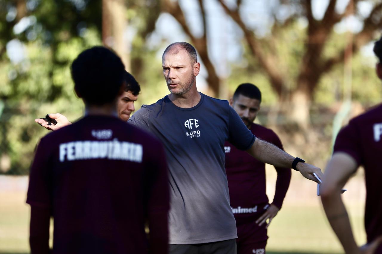 Ferroviária enfrenta o Caxias pela nona rodada!