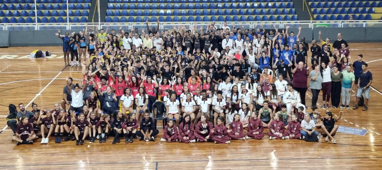 Com maior delegação da história , Araraquara segue para os Jogos Regionais 2024!