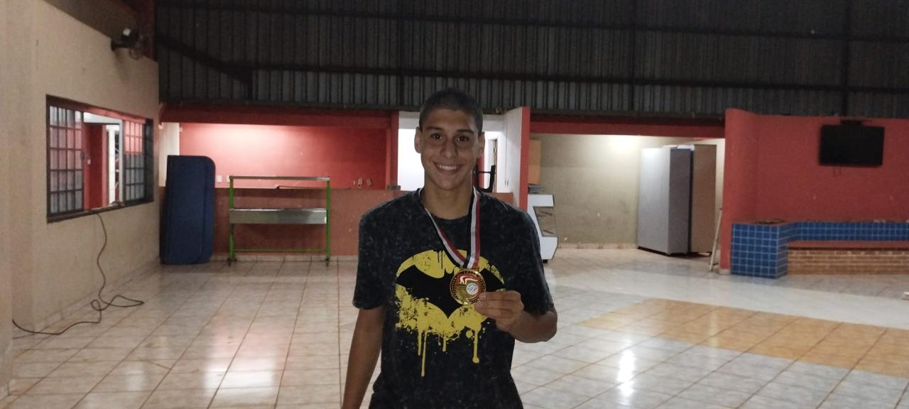 Eduardo Nery,o Dú,Goleiro de Futsal ,ganha seu primeiro título por Araraquara nos Jogos Regionais 2024!
