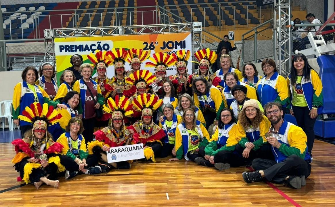 Araraquara é Campeã da coreografia na fase estadual dos Jogos da Melhor Idade 2024!
