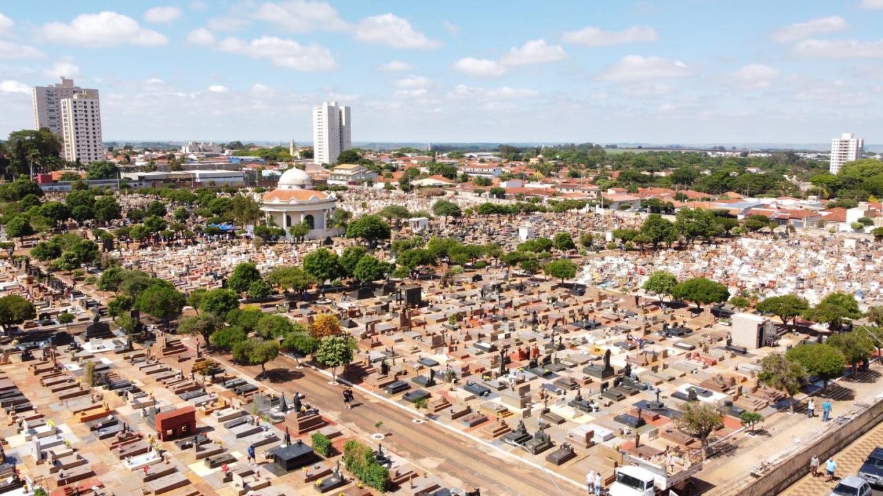 10 mil pessoas são esperadas nos Cemitérios no Finados em Araraquara!