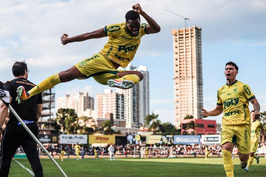 Mirassol conquista acesso inédito e sobe com Santos, Sport e Ceará!