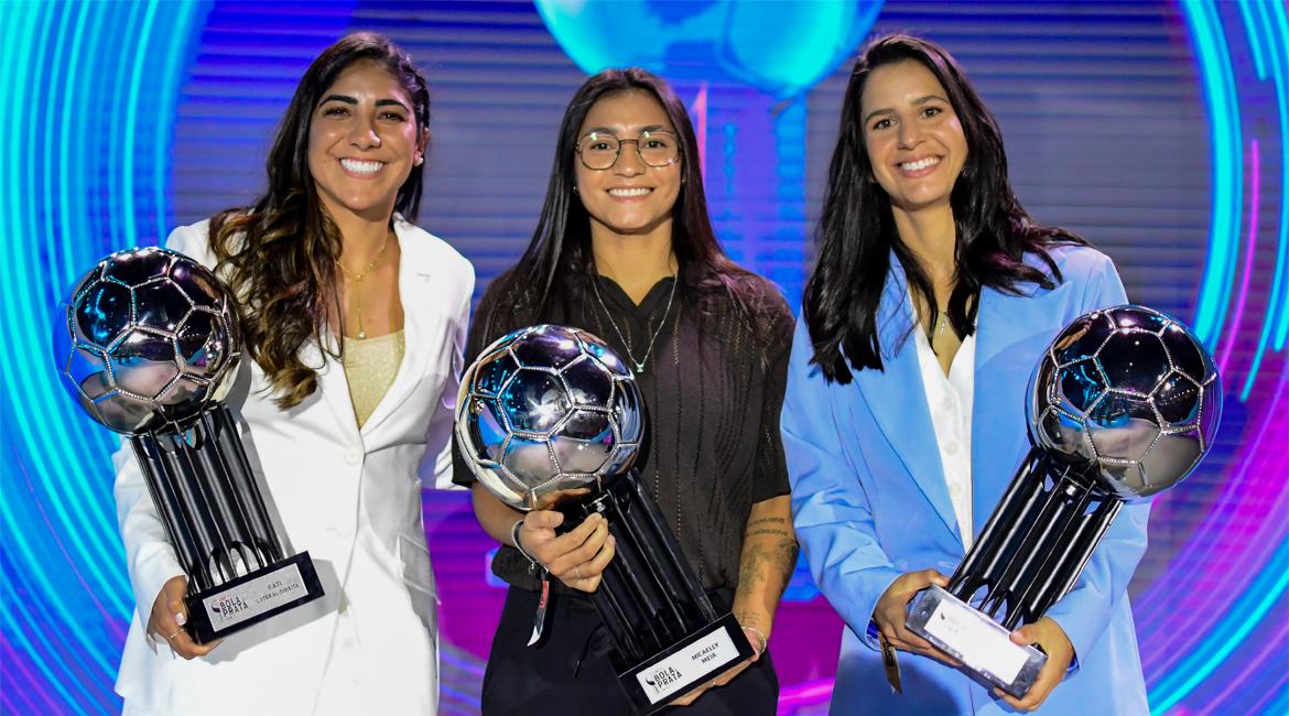 Três Guerreiras Grenás são premiadas com o Troféu Bola de Prata 2024!