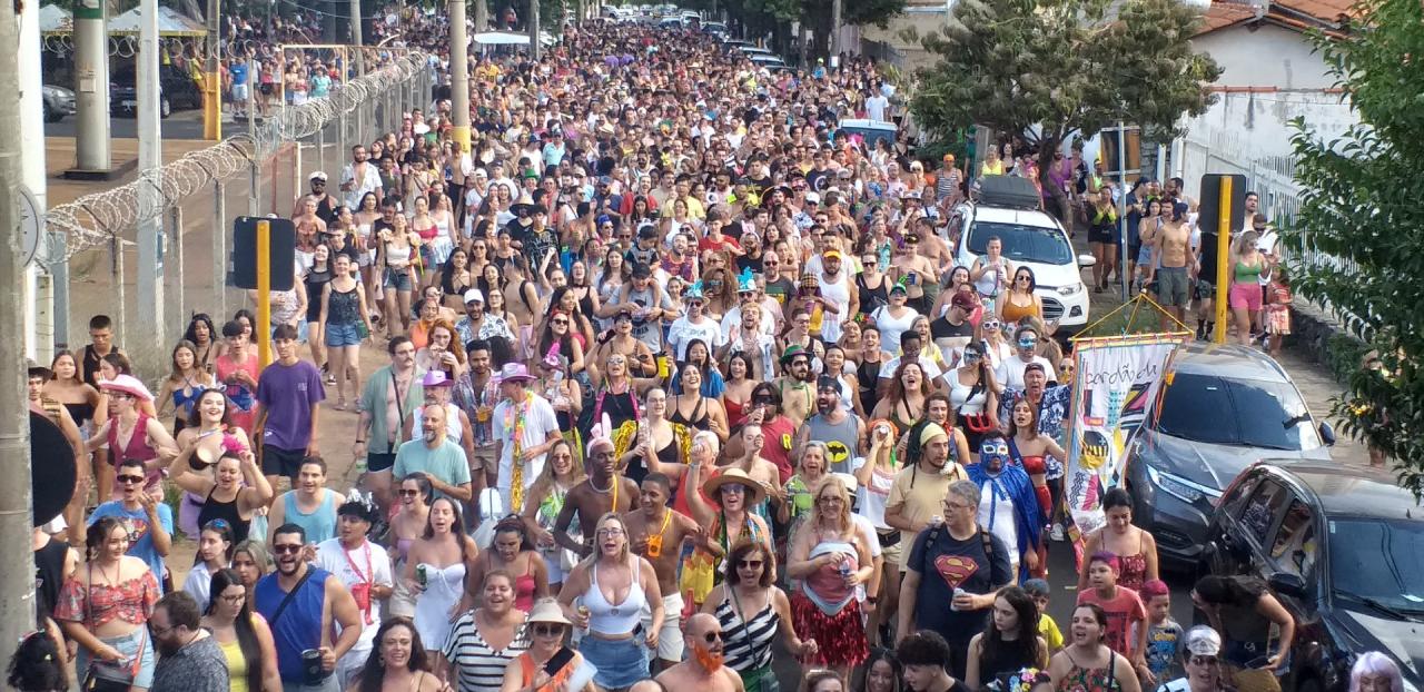 Confira programação oficial do Carnaval 2025 – Tradição da Alegria em Araraquara!