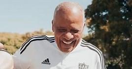 Quarto maior artilheiro do futebol brasileiro, Dadá Maravilha completa 79 anos!