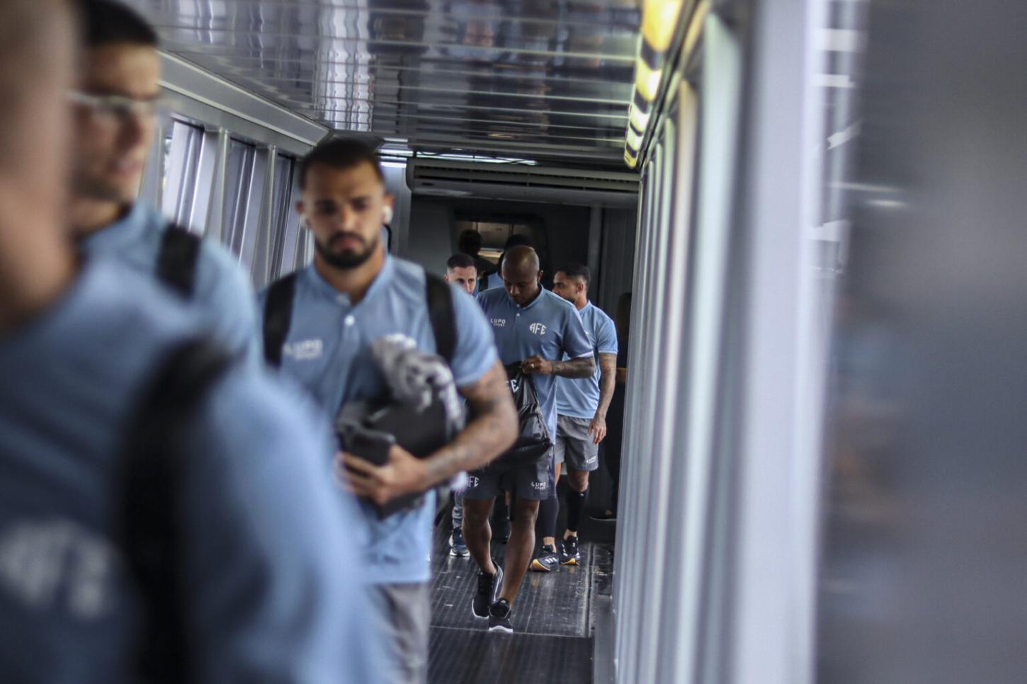 Ferroviária chega a Manaus para o desafio na Série B do Campeonato Brasileiro!
