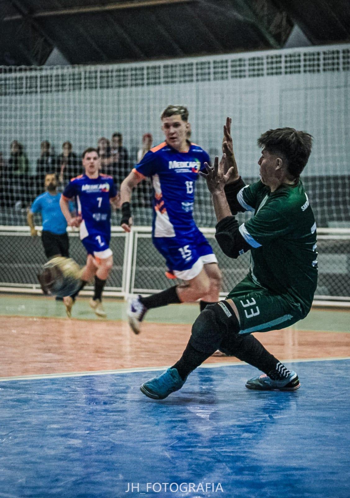 Fundesport/Araraquara vence Santa Cruz da Conceição na Liga Ferreirense de Futsal 2025 e assume vice-liderança!