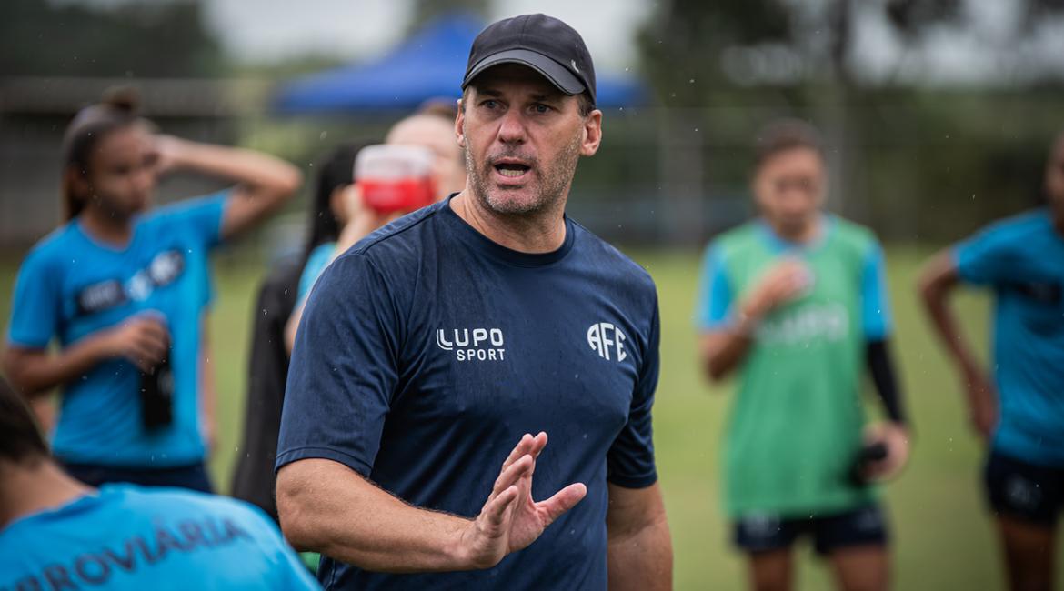 Léo Mendes fala sobre preparação das Guerreiras para a sequência no Brasileirão Feminino 2026!