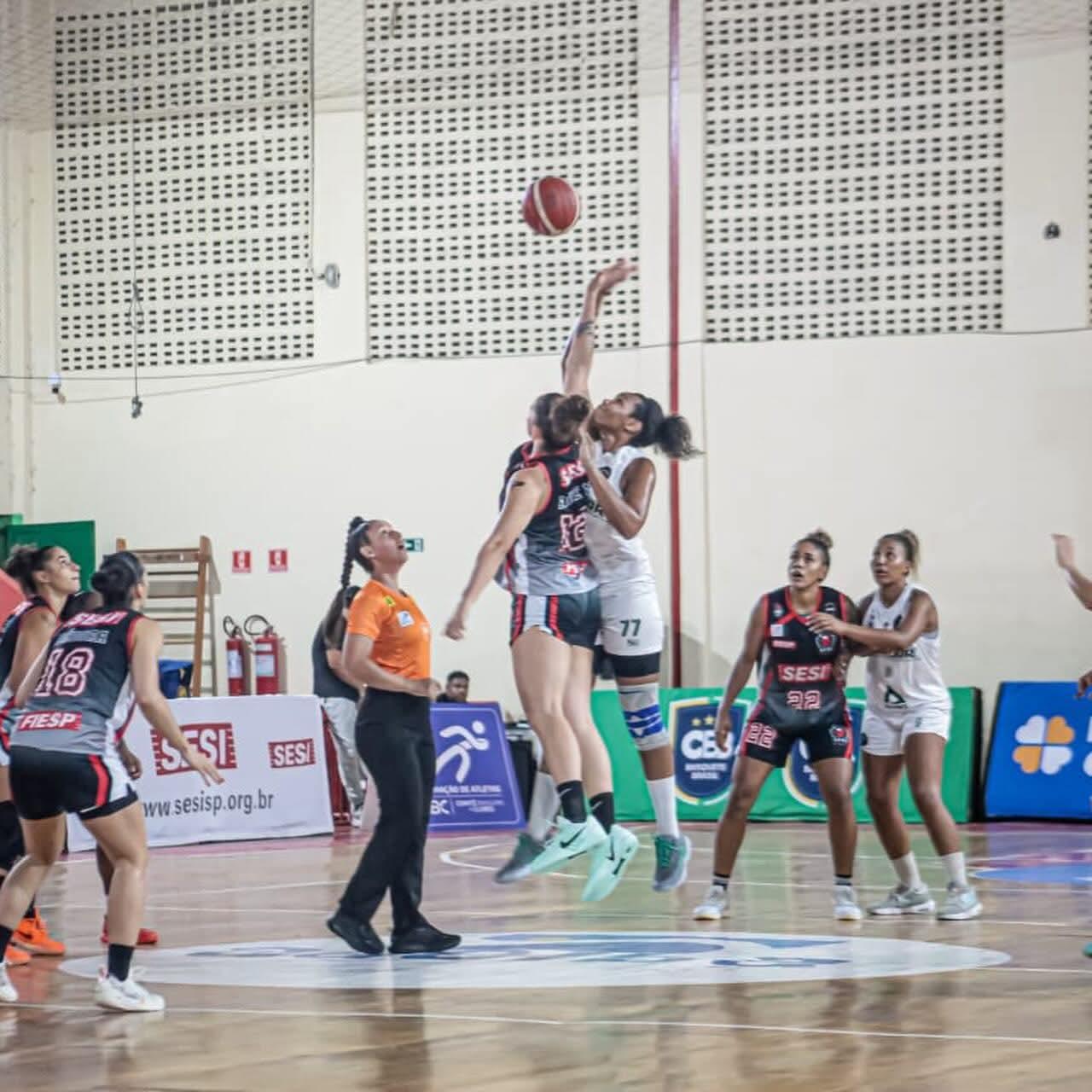 Sampaio Basquete 76 X. 49  SESI Araraquara - LBF 2026! por 76 a 49, na t