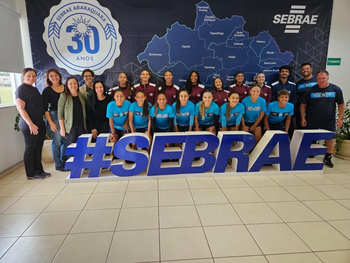 Guerreiras Grenás do Sub-17 participaram no Sebrae de uma atividade focada em educação financeira!