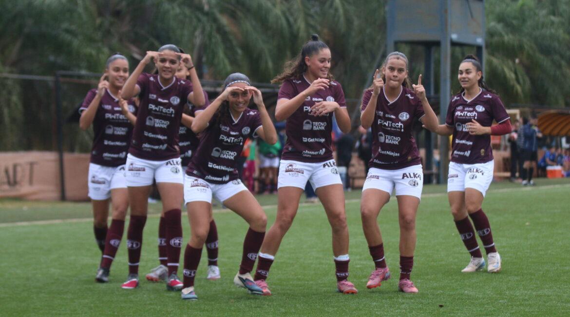 Guerreiras Grenás Sub-17 vencem Avaí/Kindermann e se isolam na liderança do grupo no Brasileiro Sub 17!