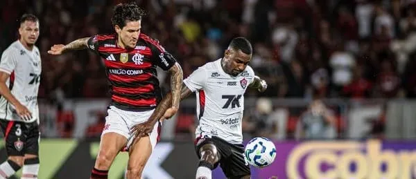 Flamengo x Vitória - Onde assistir, arbitragem e escalações