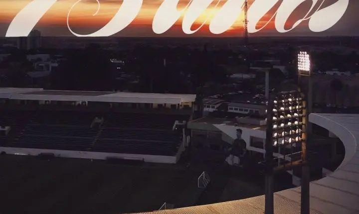 75 anos da casa do Coração Grená. Estádio Olivério Bazani Filho, a Fonte Luminosa! 