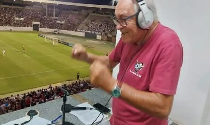 Narração de José Roberto Fernandes, de 83 anos, dos Campeões da Bola, emocionam no acesso da Ferroviária!