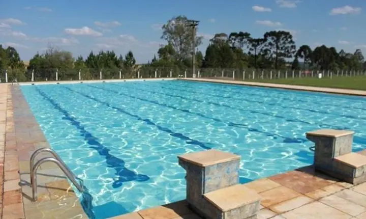 NOTA À IMPRENSA: A Secretaria Municipal de Esportes e Lazer, informa que as piscinas do Parque Pinheirinho estarão fechadas!